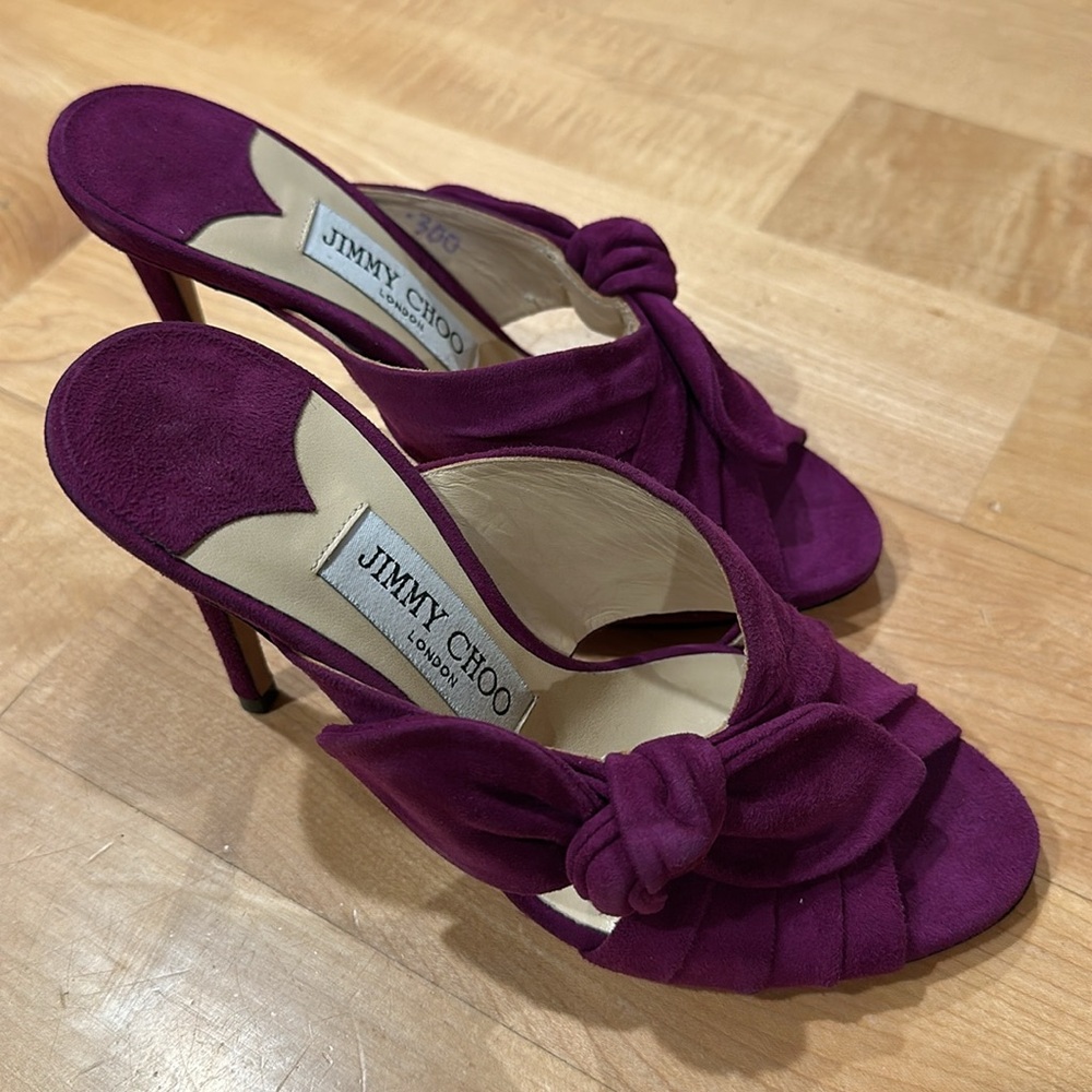 Sexy Jimmy Choo Keely suede magenta bow open toe mules heels sz 35 - Picture 2 of 11